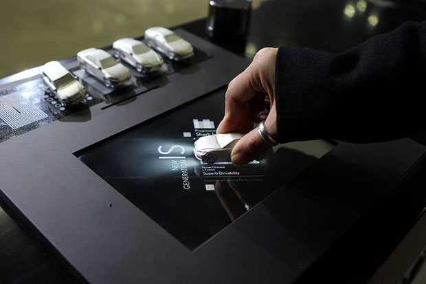 Lexus_Interactive_Table